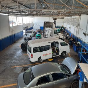 Taller de Alfa Mantenimiento con unidades de flotilla